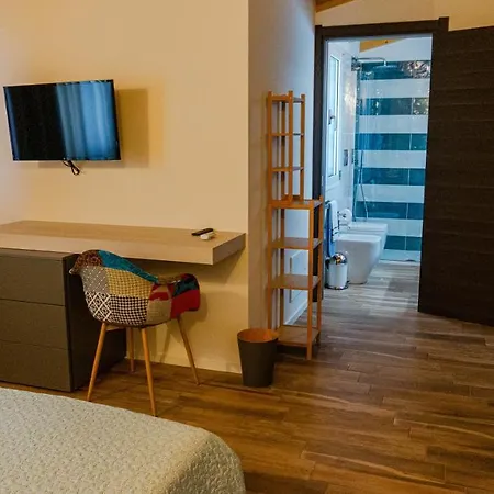 Montrabu Bed & Breakfast